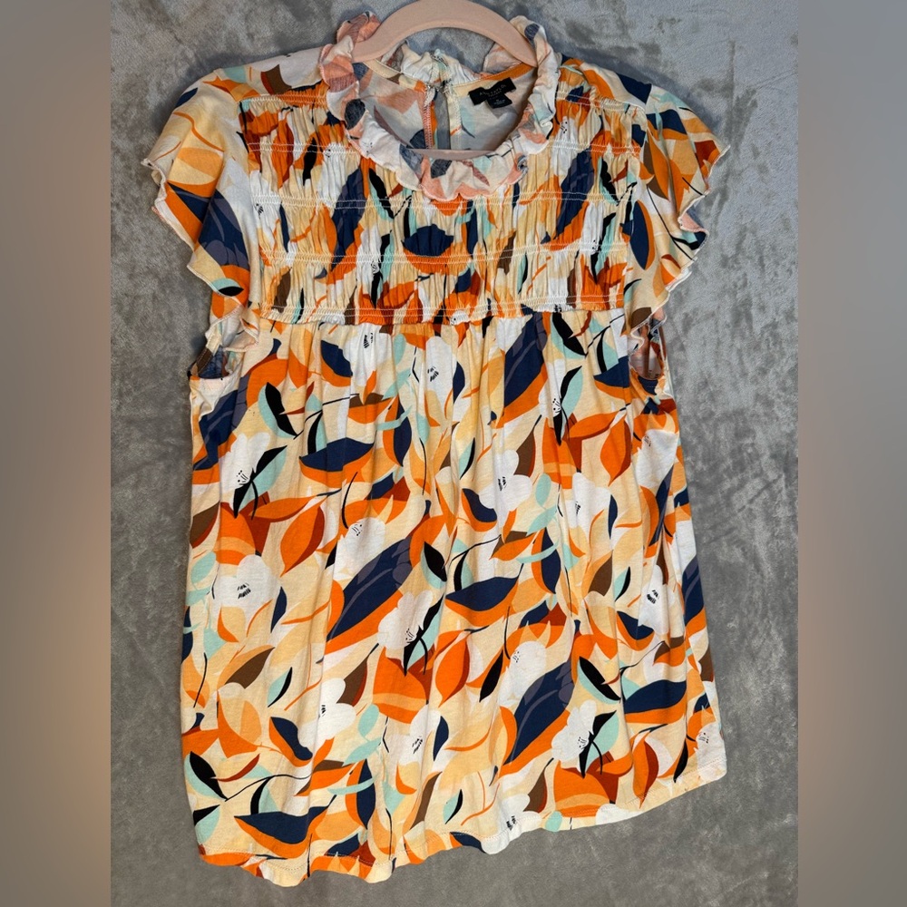 Ann Taylor Factory M Floral Ruffle Neck Smocked Short Flutter Sleeve Blouse Soft